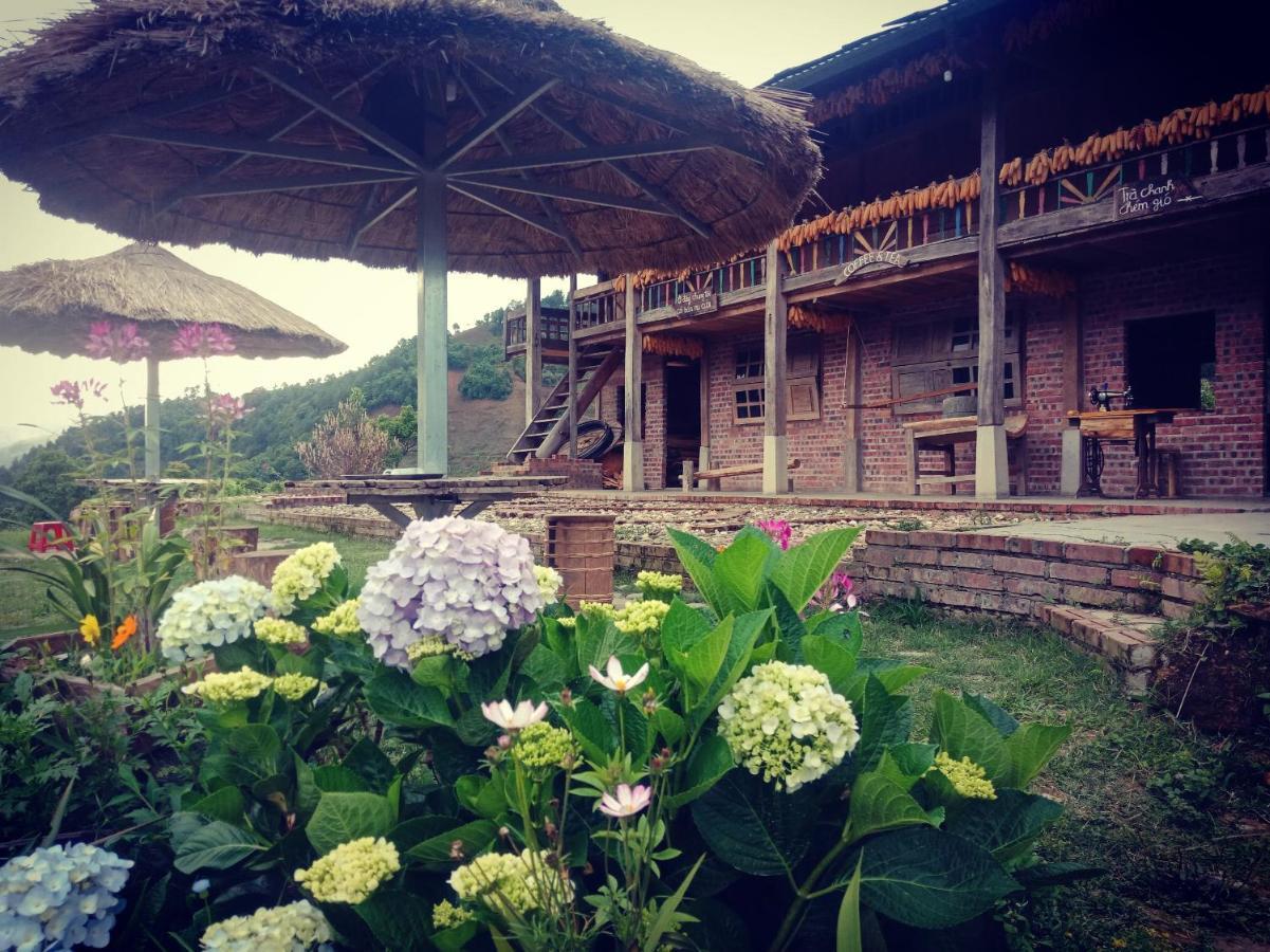 Mu Cang Chai Big View Homestay, Tour & Vegetarian Zewnętrze zdjęcie